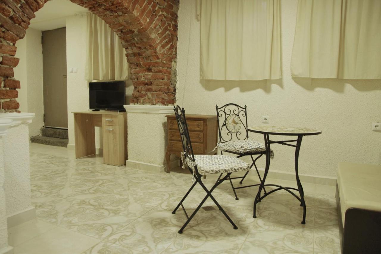 Interhost Guest rooms&apartments Sofia Buitenkant foto