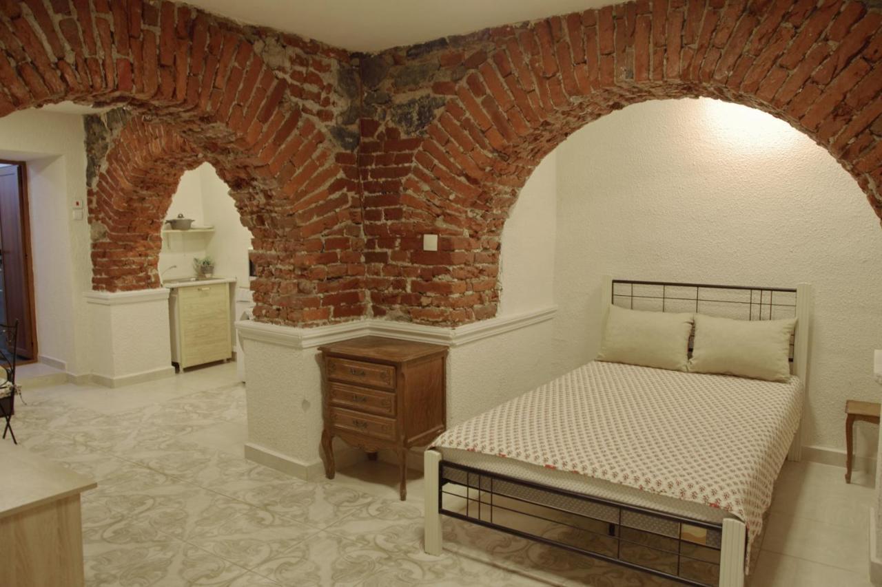 Interhost Guest rooms&apartments Sofia Buitenkant foto