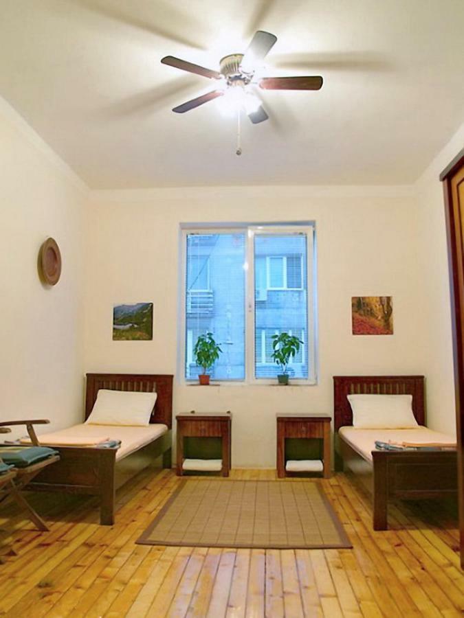 Interhost Guest rooms&apartments Sofia Buitenkant foto